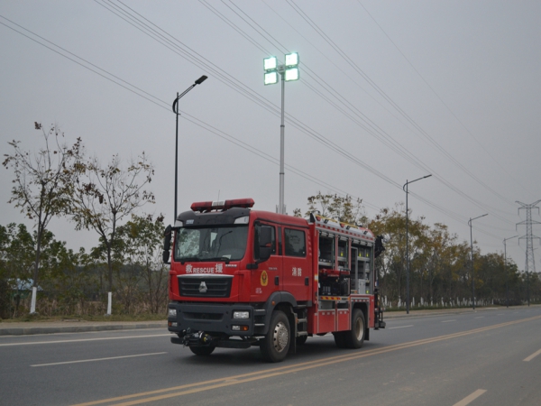 搶險(xiǎn)救援車