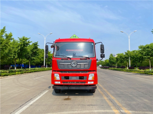 東風(fēng)天錦氣瓶運輸車